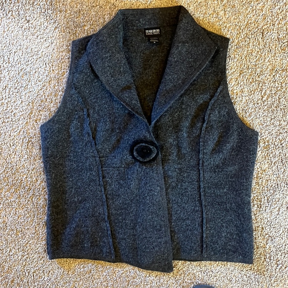 Nomadic Traders 100% wool charcoal dress vest.